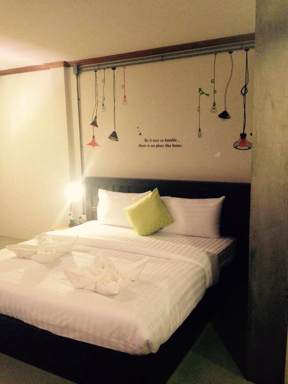 K2 Backpacker Hostel Khao Lak Phòng bức ảnh
